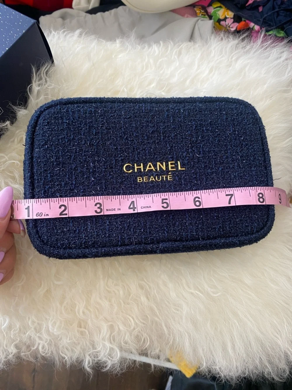 CHANEL Beauty Navy Tweed Zip Pouch with Gold Logo NIB ✨💙 - Picture 9 of 10